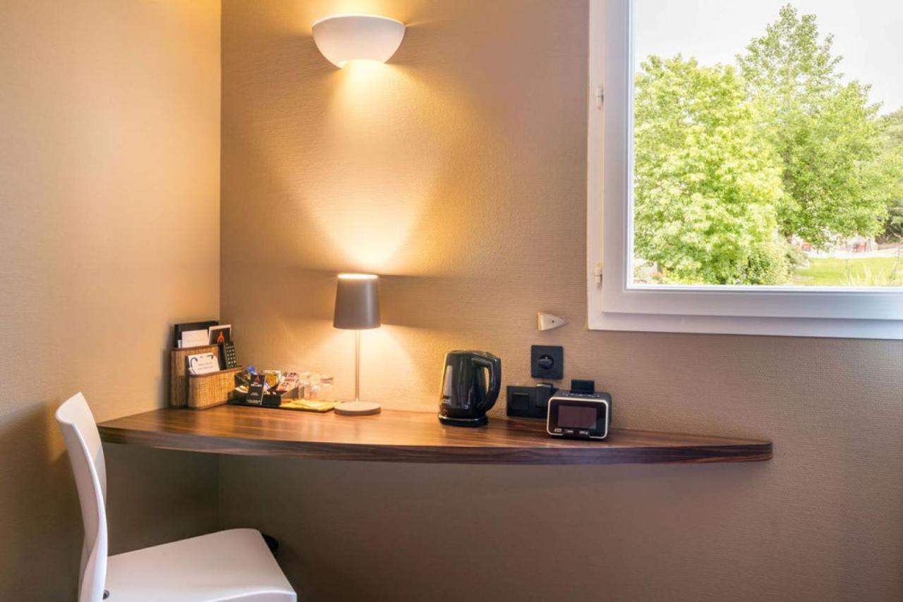 Chambre Lit Queen-Size Familiale avec Canapé-Lit - Non-Fumeurs