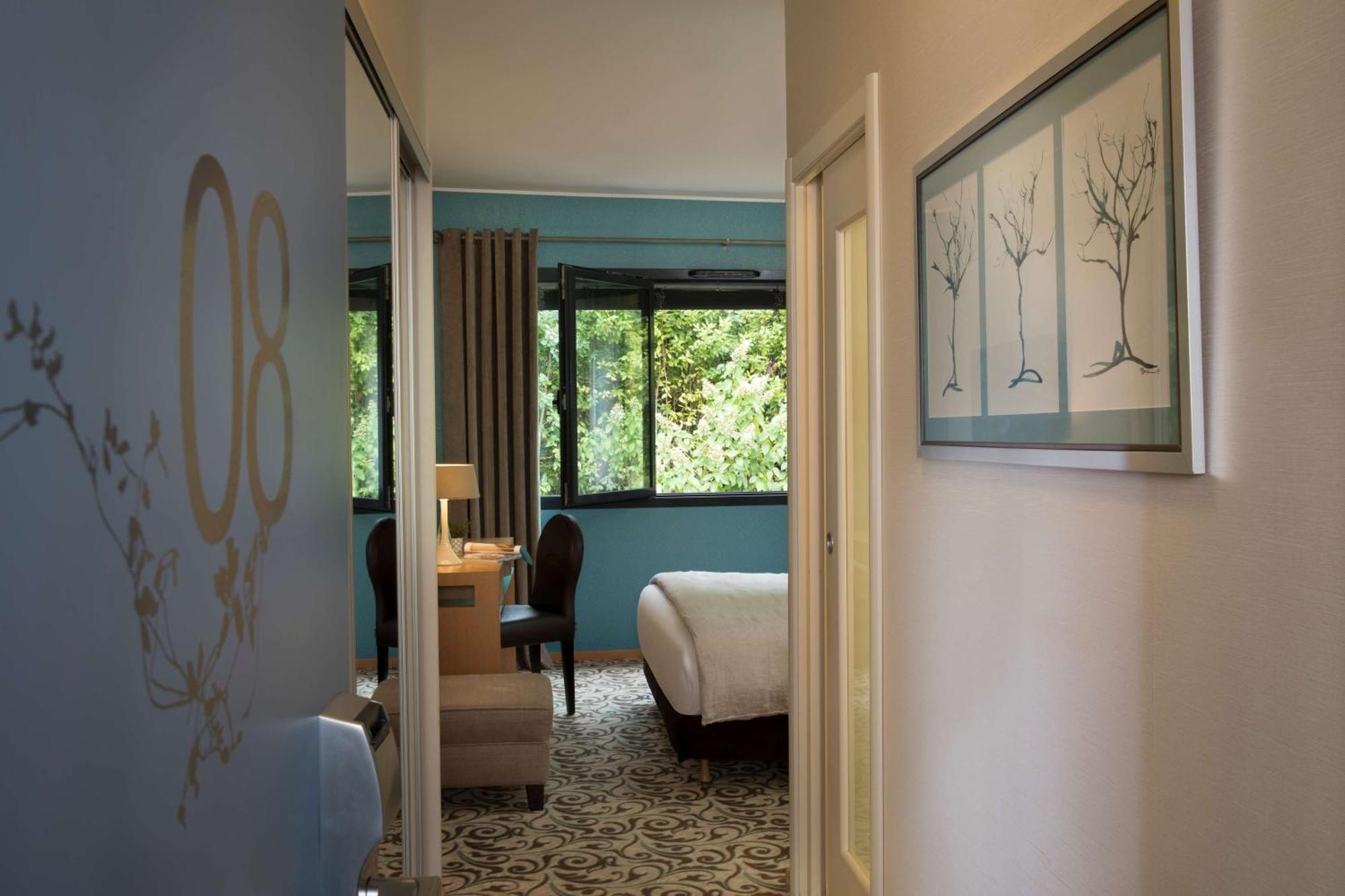 Superior Queen Room