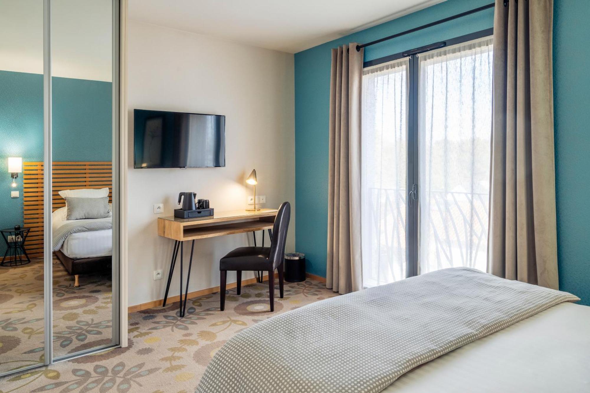 Superior Queen Room